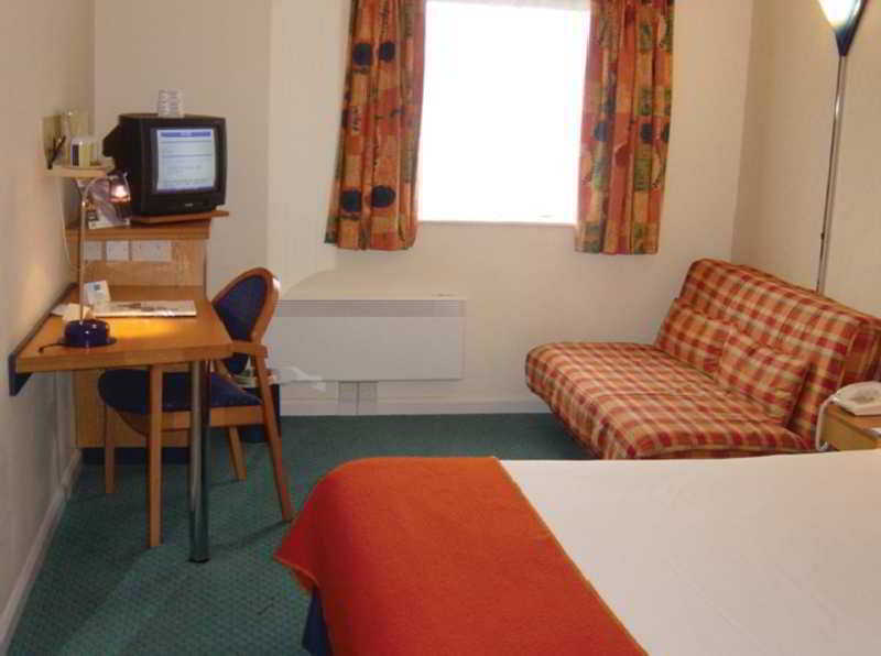 Holiday Inn Express Inverness, An Ihg Hotel Extérieur photo